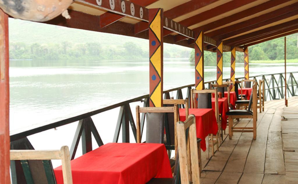 Afrikiko River Front Resort Akosombo Eksteriør billede